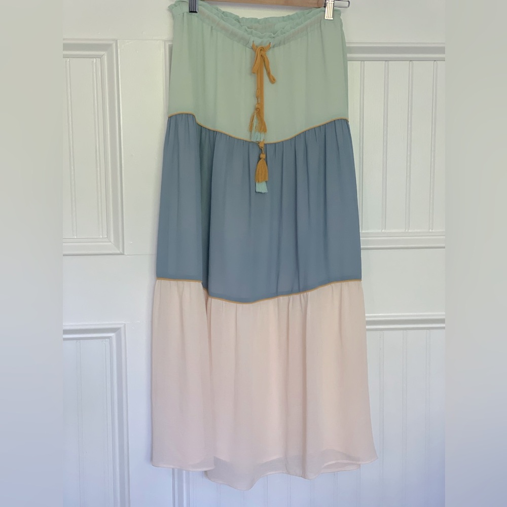 Loft Maxi skirt
